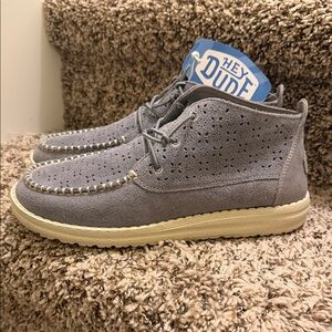 Women’s Hey Dude Wendy size 8